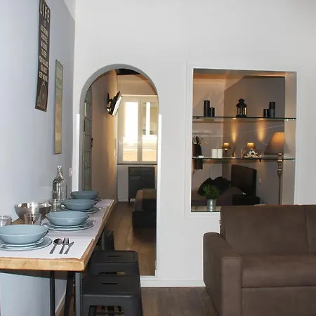 Suityrhome Rionemonti118 Casa vacanze *